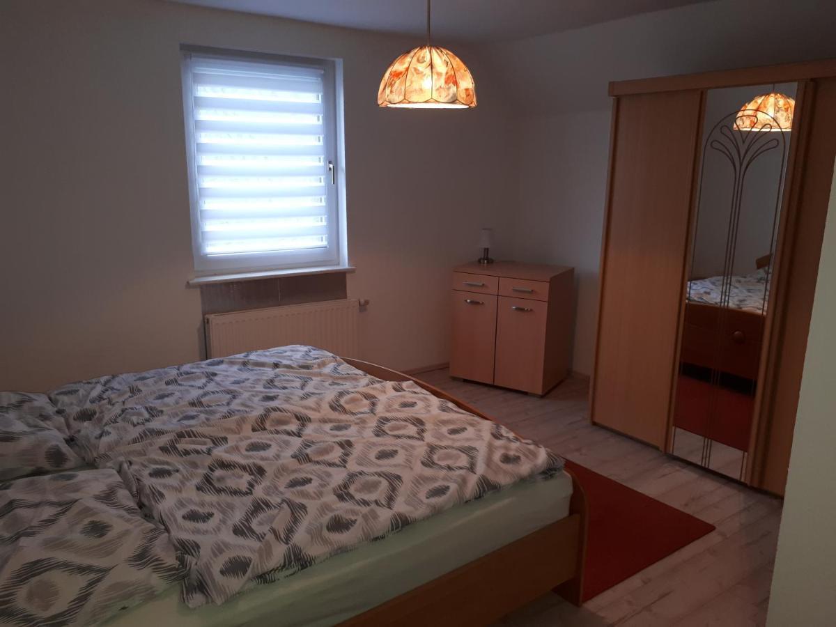 Ferienwohnung Am Flossgraben Bad Schlema Exterior foto